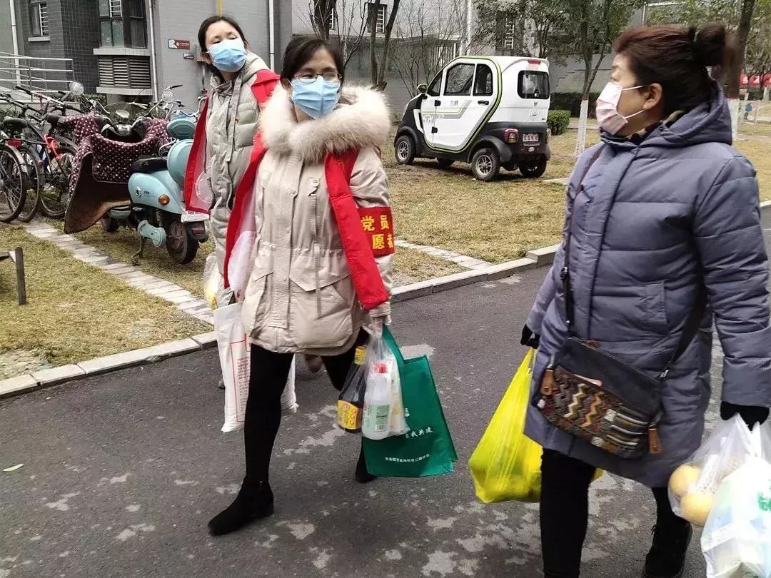 抗疫四集连播,抗疫在线直播观看今天新闻