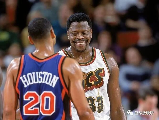 无冕之王帕特里克尤因,帕特里克尤因魔术时期打球