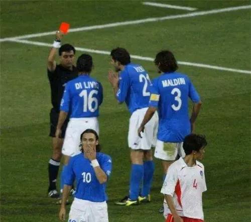 希丁克2002年什么事,斯坦福桥惨案希丁克