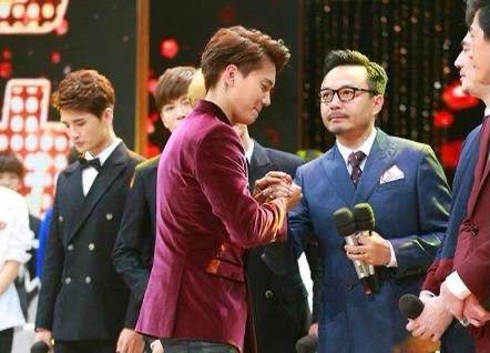 小五跪谢汪涵,当年天天向上小五金恩圣