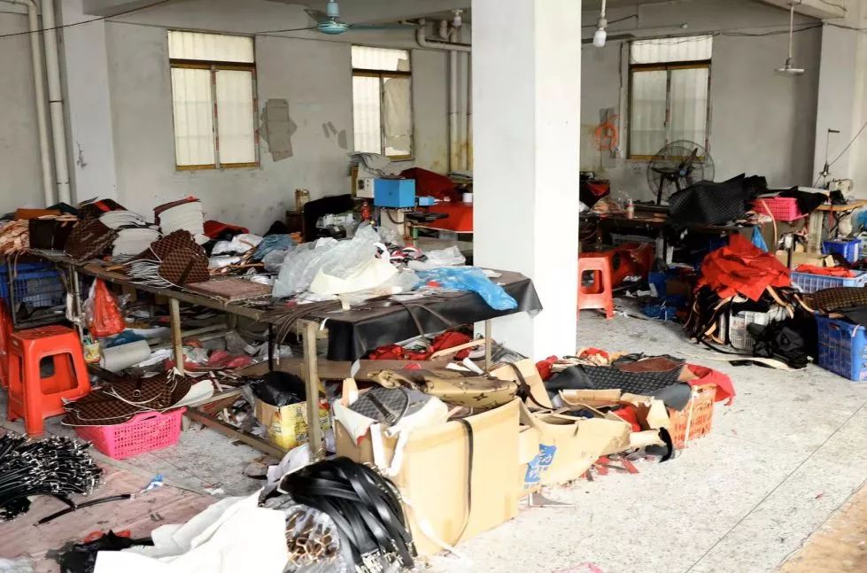 2580元假围巾,几千块钱的围巾骗局