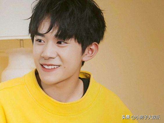 易烊千玺和楠楠差几岁,易烊千玺爸妈楠楠