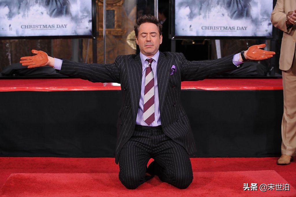 复联4唐尼发布照片,小唐尼回归钢铁侠4