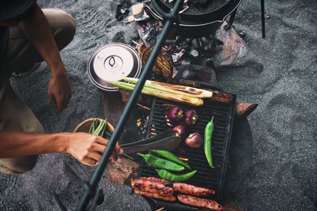 他31岁，常为了吃丢下工作：人生最大的事，是吃好每顿饭