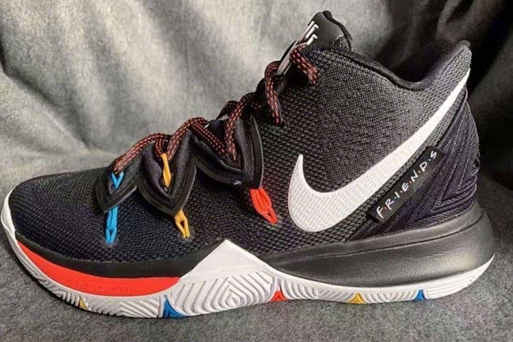 nikekyrie5笑脸,nikekyrie5spongebob穿搭