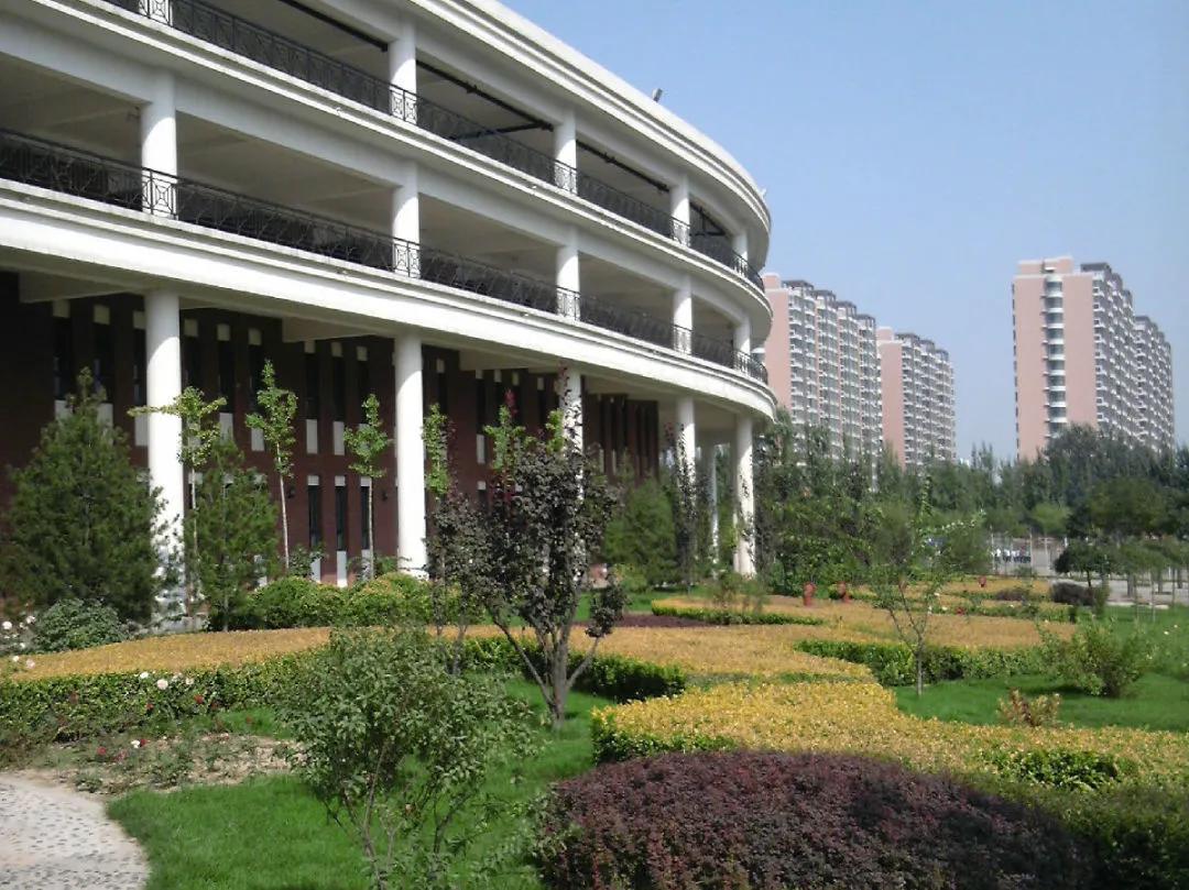 太原高中学校图片,太原市实验中学校高中怎样