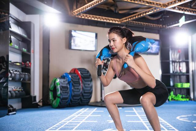 为什么一运动就放屁还很臭,为什么一运动就像放屁