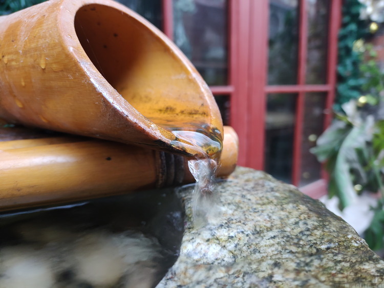 摩托罗拉edges和骁龙865,摩托罗拉edgex30首发骁龙8