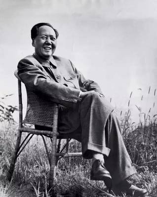 毛主席逝世后，留下的财产如何处理？李敏回忆：我拿走了八千块