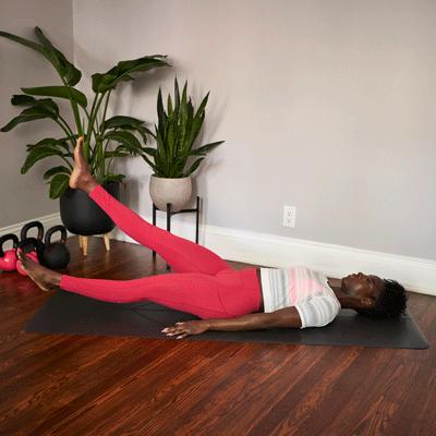 翘臀侧踢腿的正确练法,后踢腿练臀的正确练法