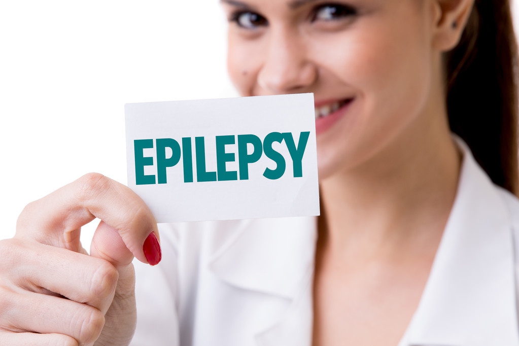 吃什么可以预防癫痫发作,如何预防脑外伤癫痫发作