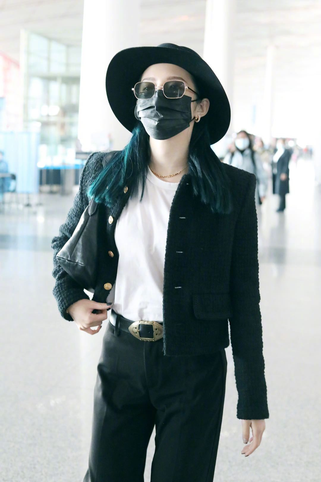 比较火的女明星发型搭配,女明星造型心机发型