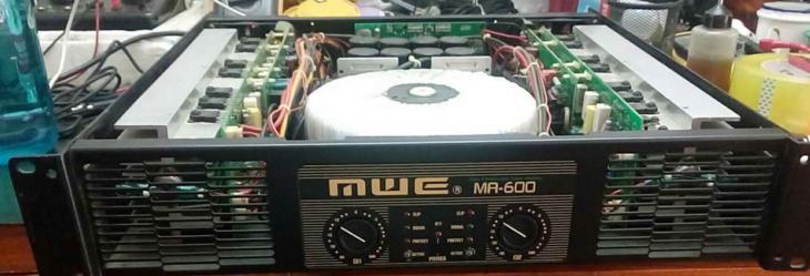 雅马哈功放机不开机故障维修,维修一台不开机专业功放机