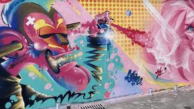 80后小伙开创中国风涂鸦，为周杰伦作画，如今却“无墙可涂”