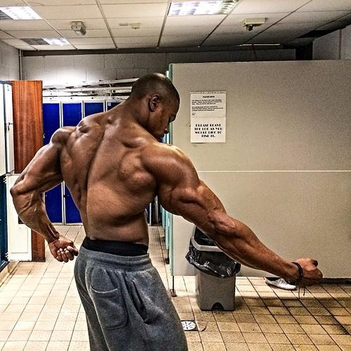 鑲岃倝鐔婄尗韬潗鍙樺寲,鑲岃倝鐔婄尗韬潗