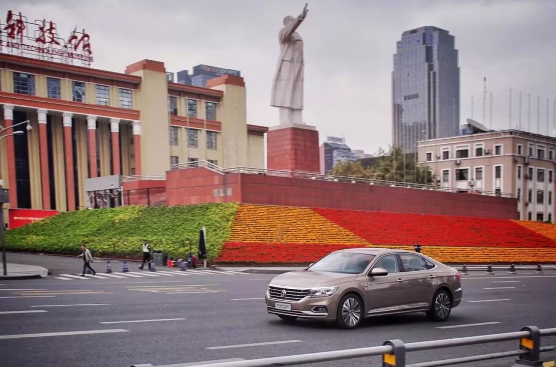 大众新款帕萨特1.4t试驾,大众帕萨特新款1.4t试驾