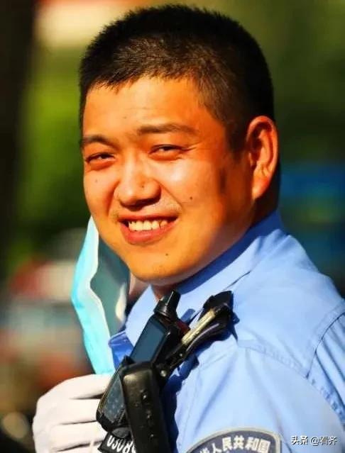 心疼!高温下,齐齐哈尔这群人的脸烤“焦”了