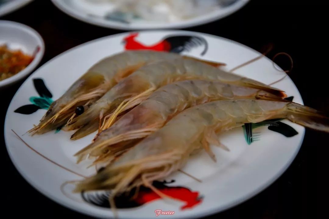 瓦片烤肉是哪里的,正宗瓦片烤肉