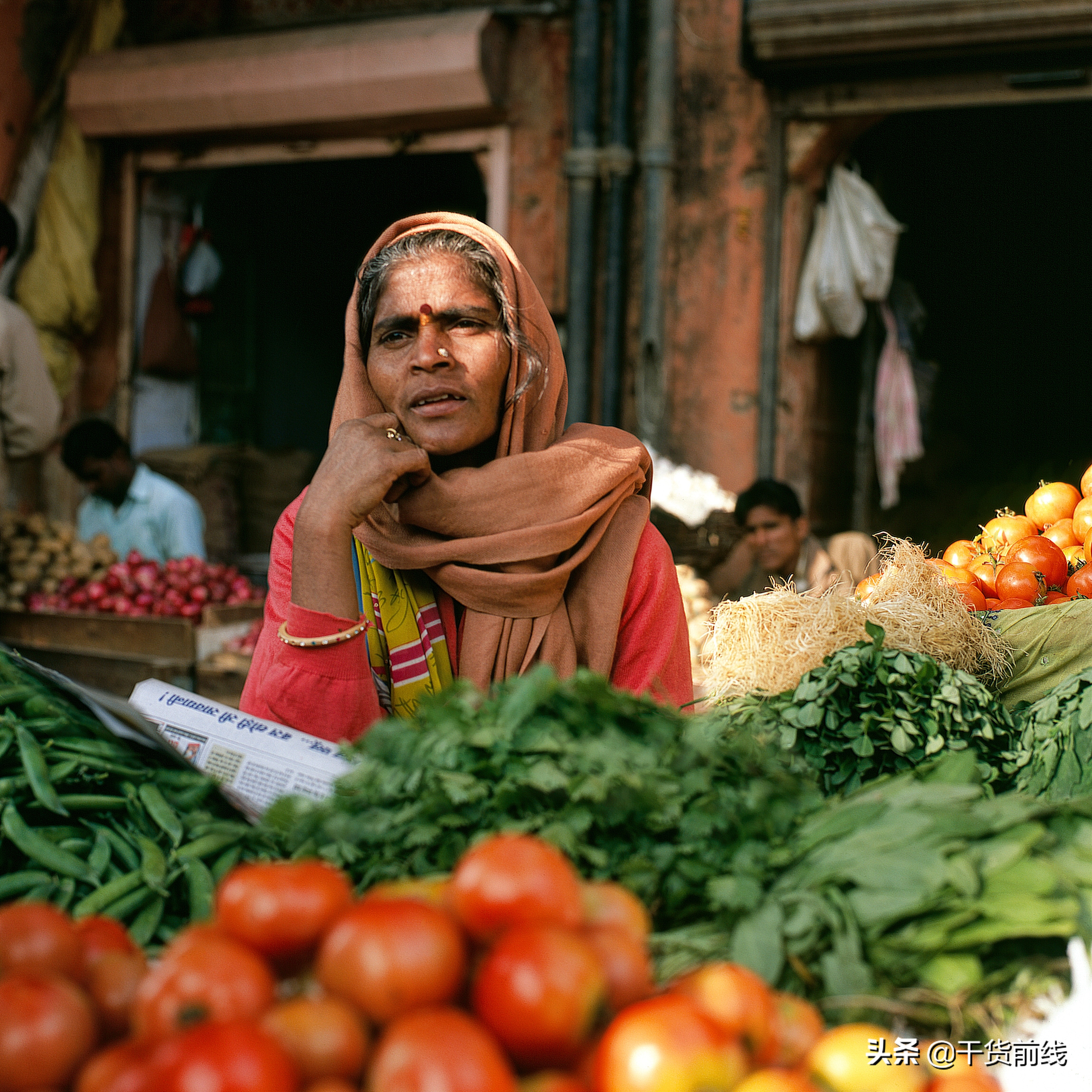 新手创业摆地摊最简单的方法,新手创业摆地摊技巧