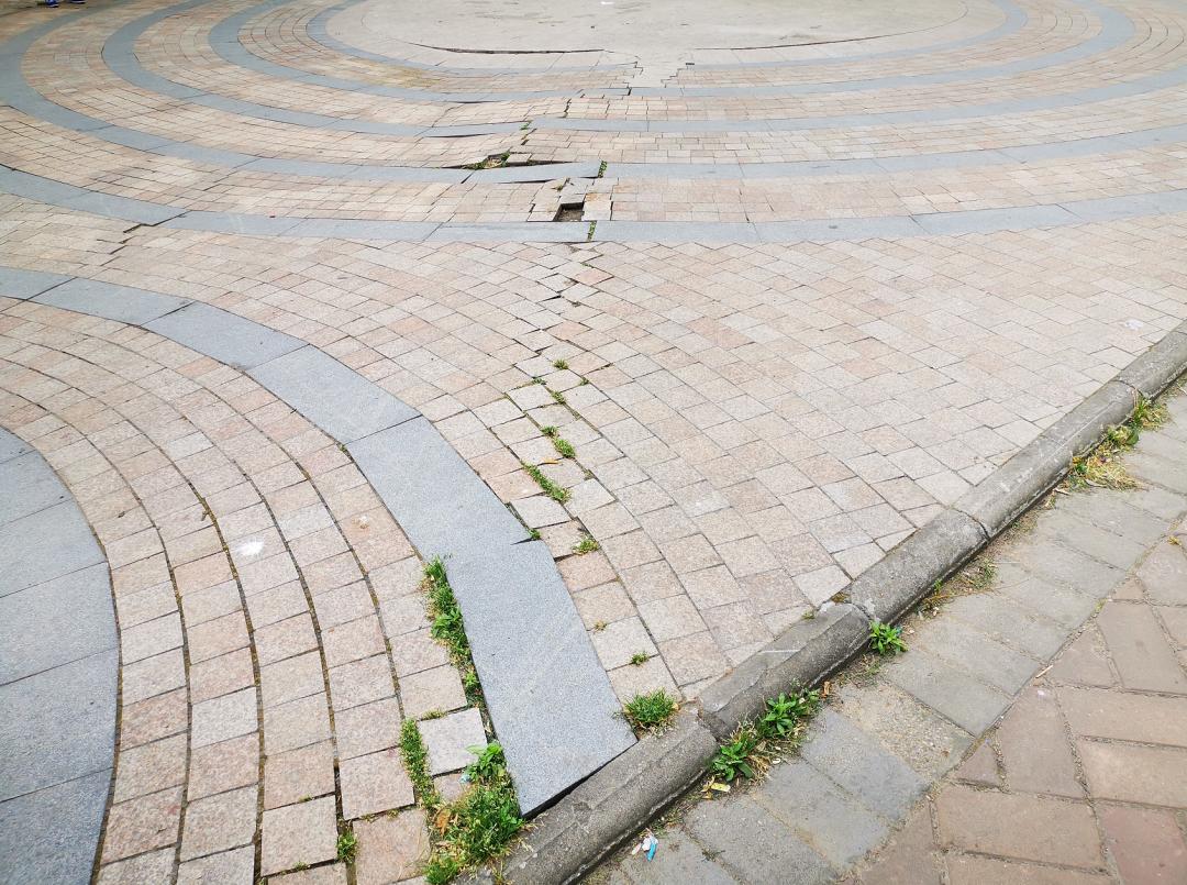 房价3年不涨怎么办,南京房价暴跌10大小区