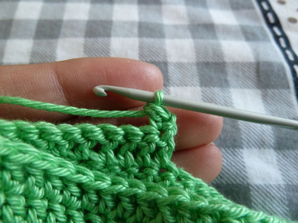 钩织护指套教程,半指分指手套钩织教程