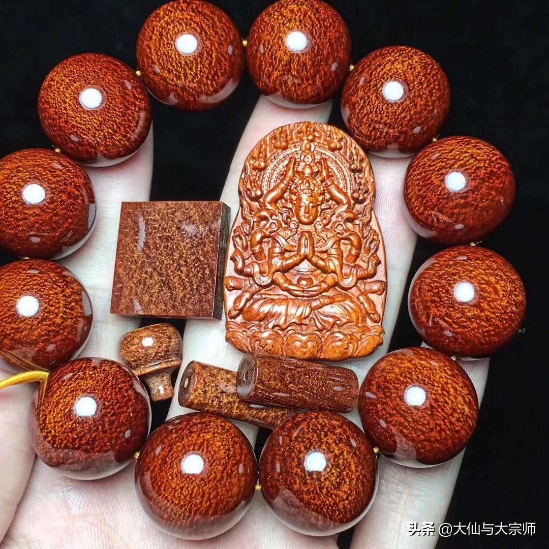 什么木头做手串又好又香,用哪种木头做手串最好