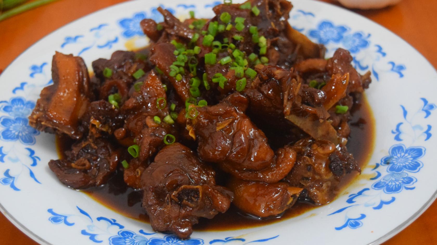 鸭肉怎么做好吃啤酒鸭,啤酒鸭鸭肉怎么炒才好吃