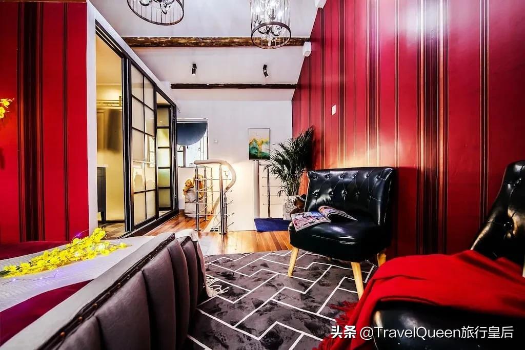 欧洲airbnb民宿,魔都这些超豪华泳池酒店