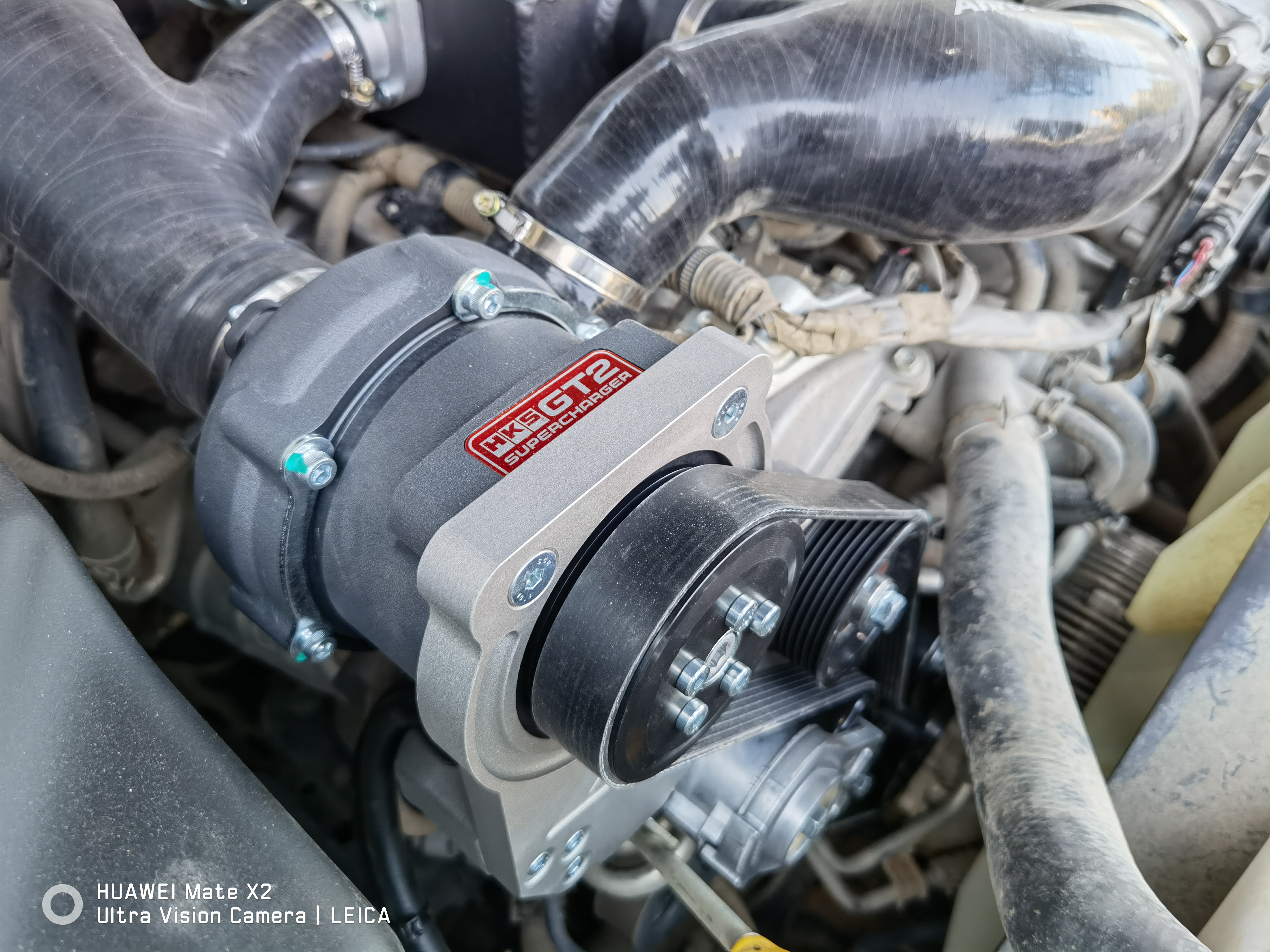 改装机械涡轮增压器的视频,机械增压改装对比