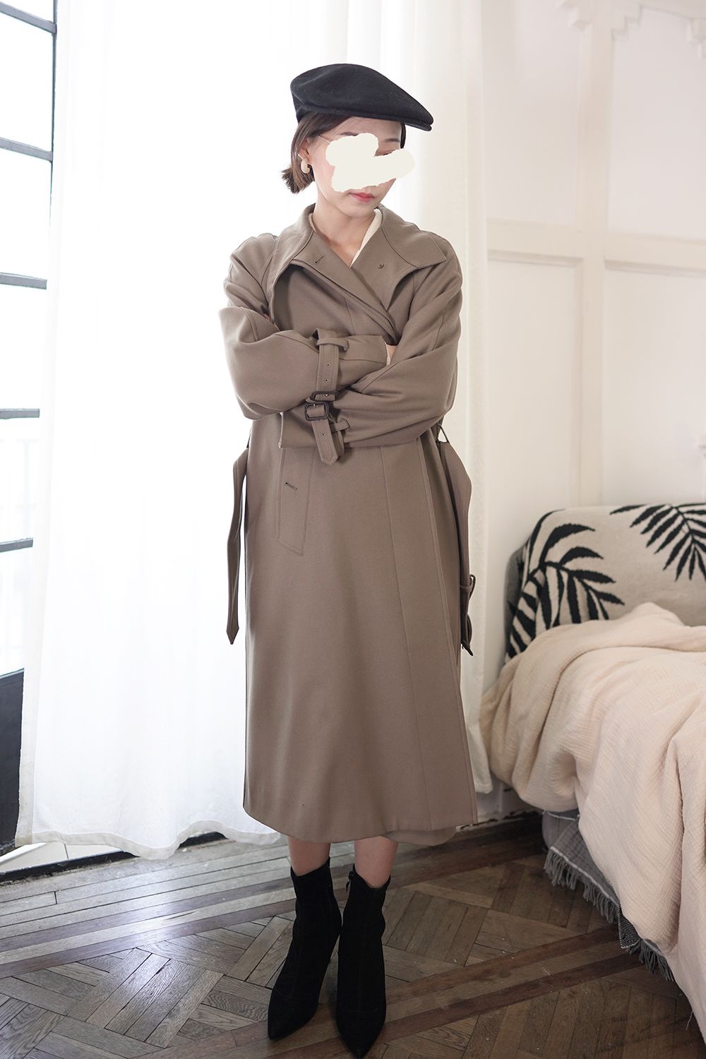 深卡其色大衣内搭什么颜色毛衣,格子大衣内搭什么颜色的毛衣好