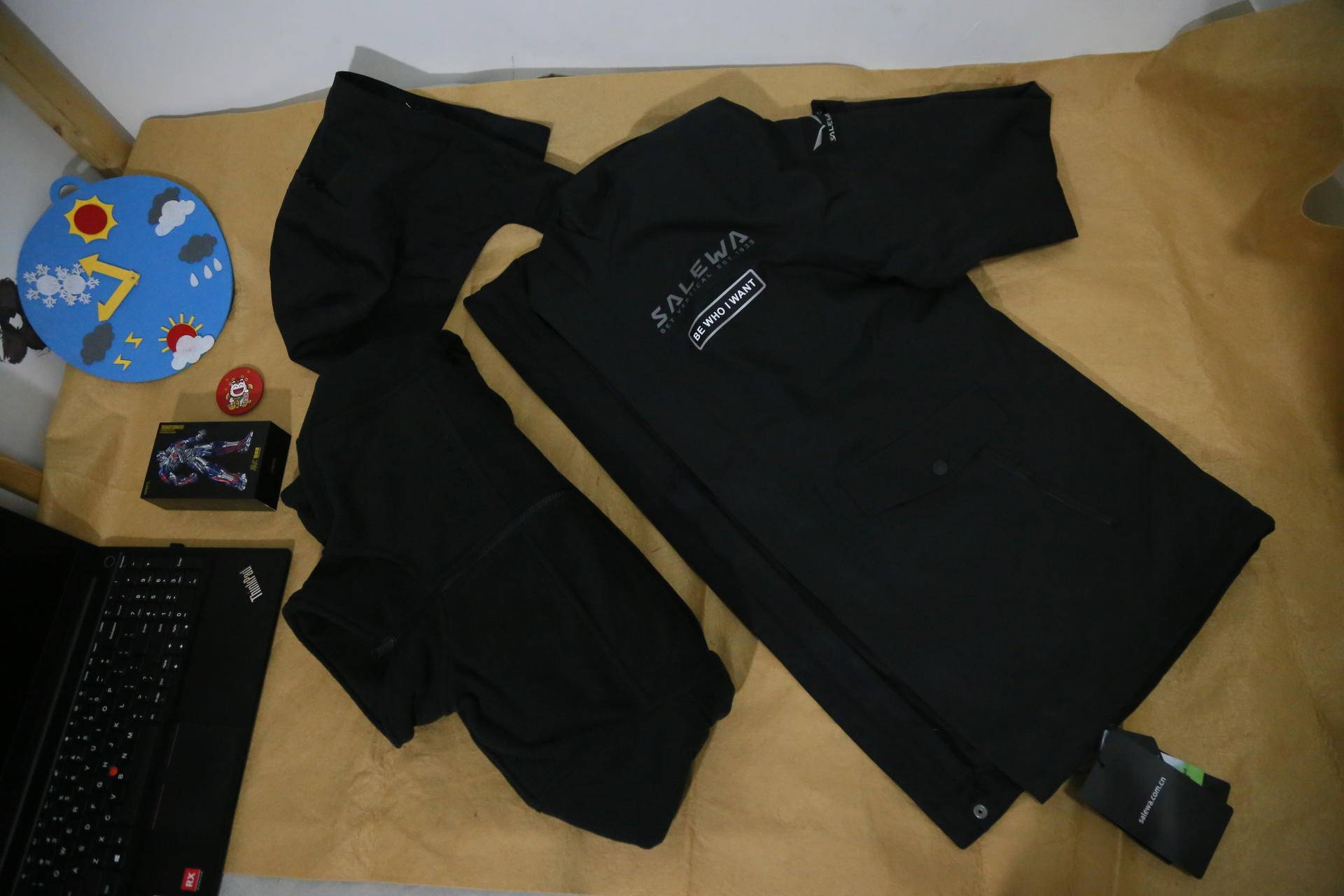 冲锋衣选购攻略冲锋衣什么牌子好,沙乐华冲锋衣怎么样