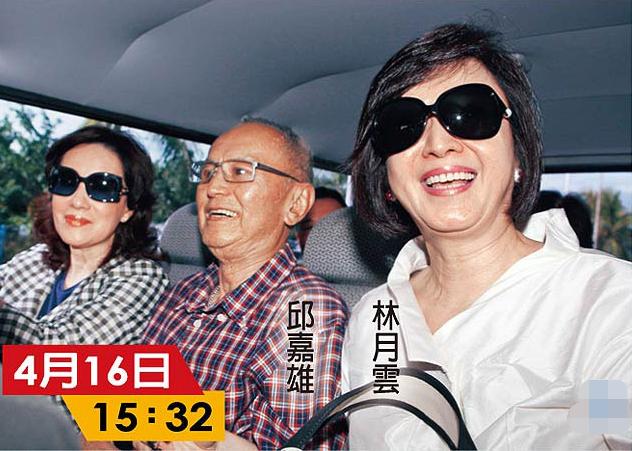 讨好尴尬凶狠:微表情分析侯佩岑夫妇一家,深渊般的母女凝视着你