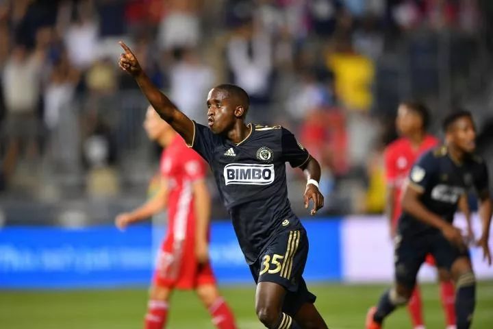 美媒评选十大最被高估的球员,美媒评十大低估球员本赛季