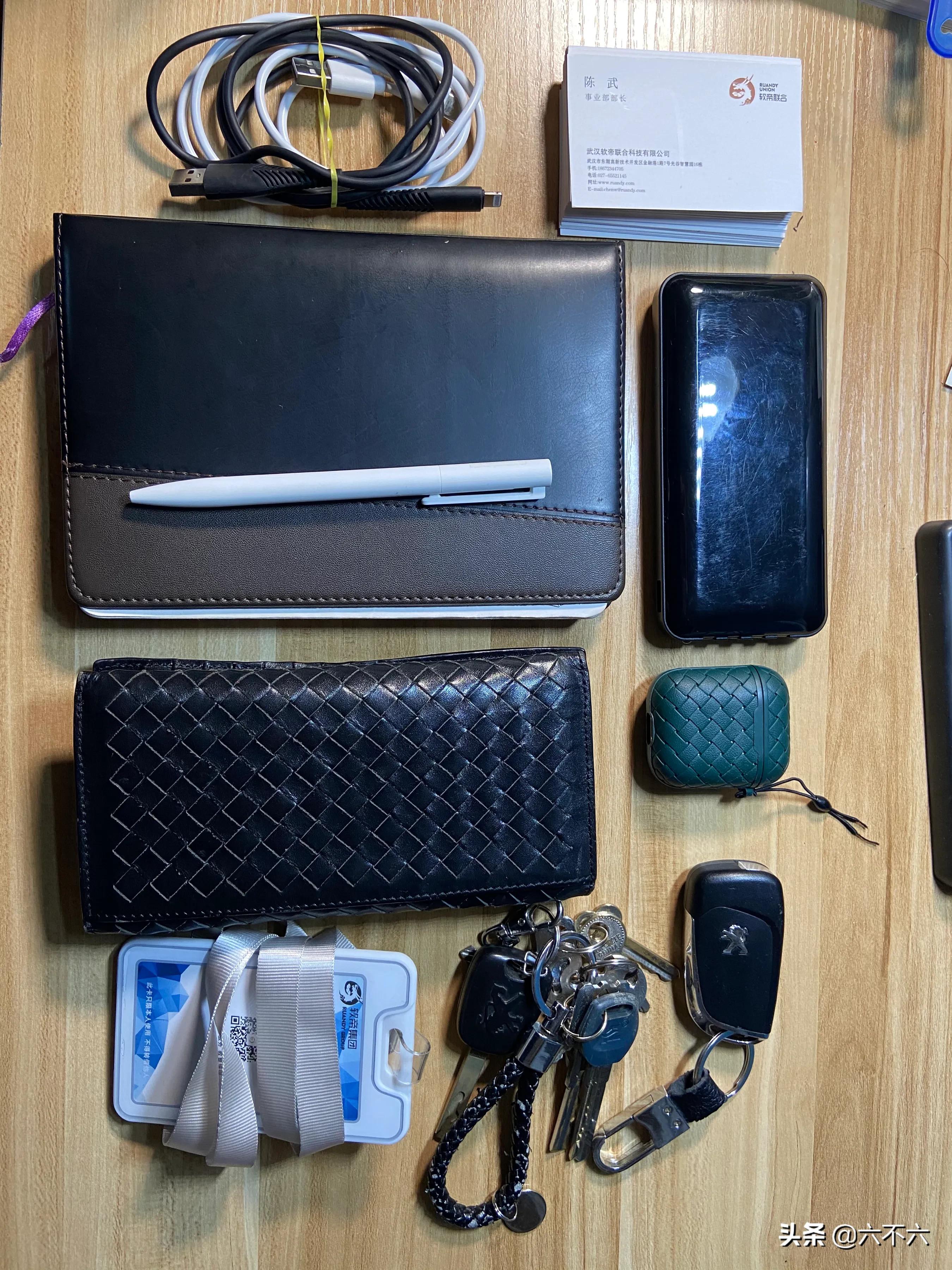 美国天霸timbuk2胸包,论胸部保养的重要性