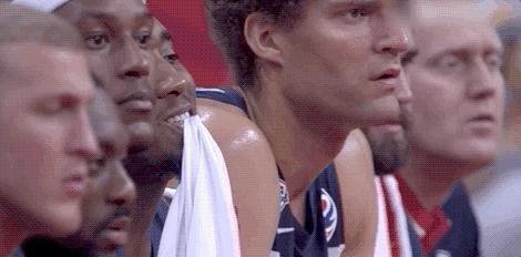 “五后卫”阵容有毒？美国输给“法国吴彦祖”，步中国男篮后尘