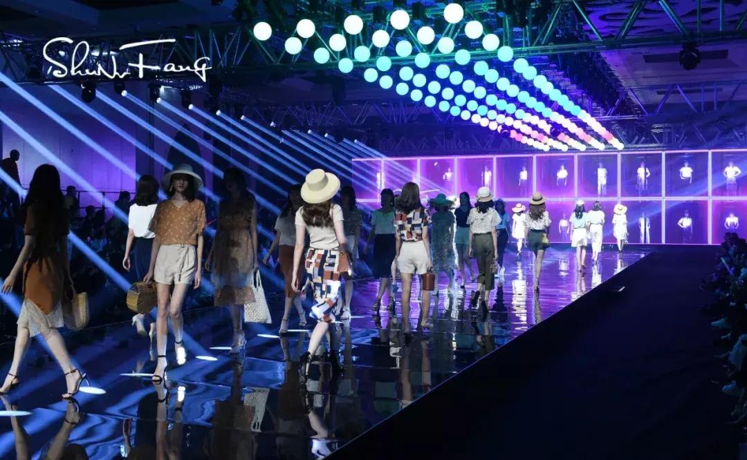 十八淑女坊旗舰店针织上衣,十八淑女坊官方旗舰店直播