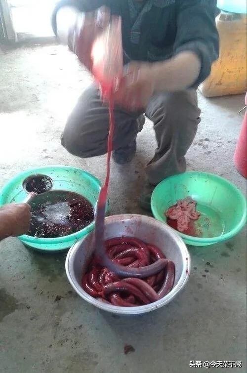 杀猪菜是东北饮食文化的传承,揭秘东北杀猪菜的文化密码