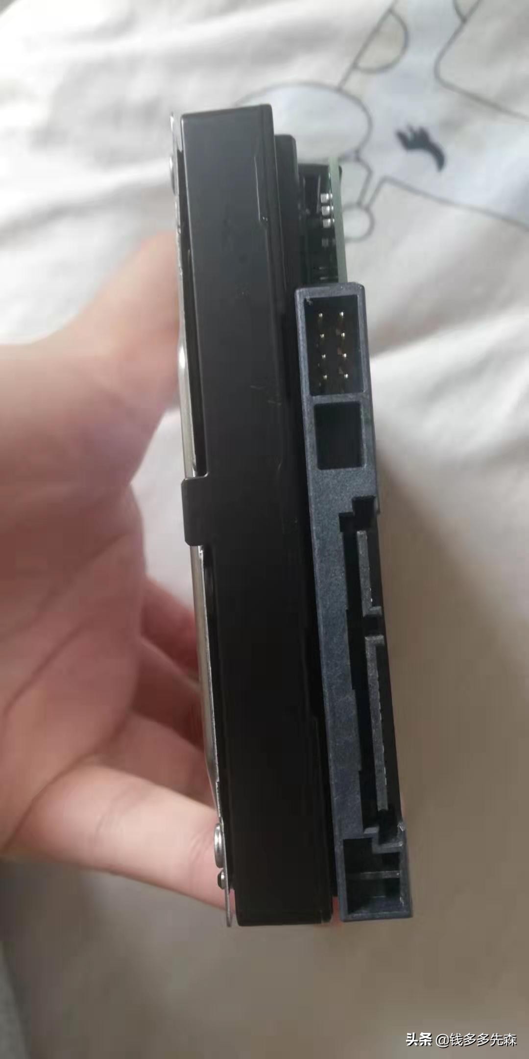 台式机加装固态硬盘最详细教程,台式机机械硬盘怎么加装固态硬盘