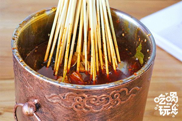 邯郸这家店竟然有着千里之外的东北味儿，4.9折开吃老铁们盘它