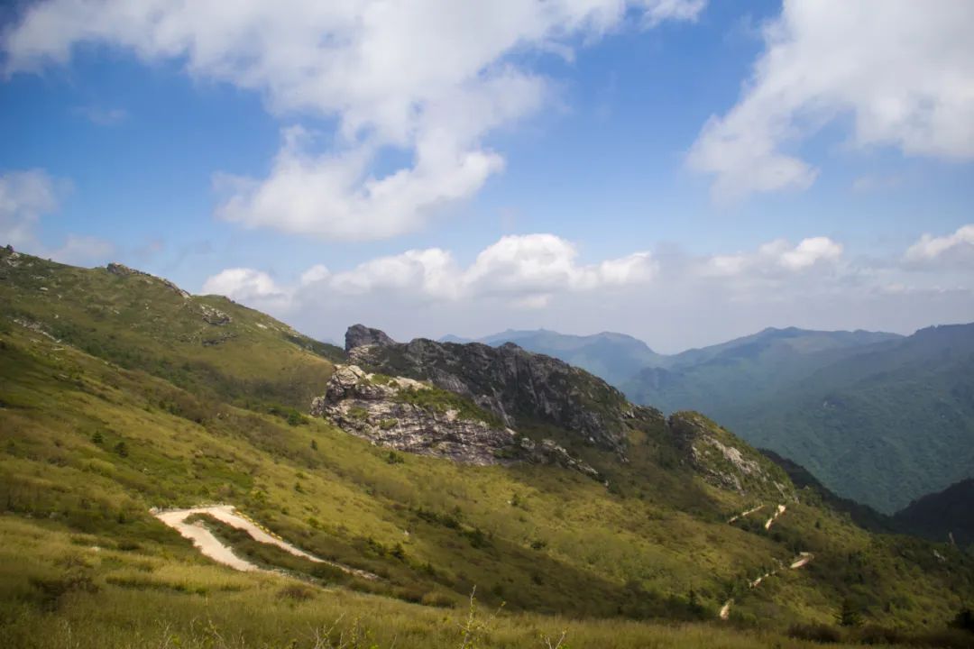 秦岭光头山至鹿角梁穿越路线,秦岭西观音山徒步登山路线攻略
