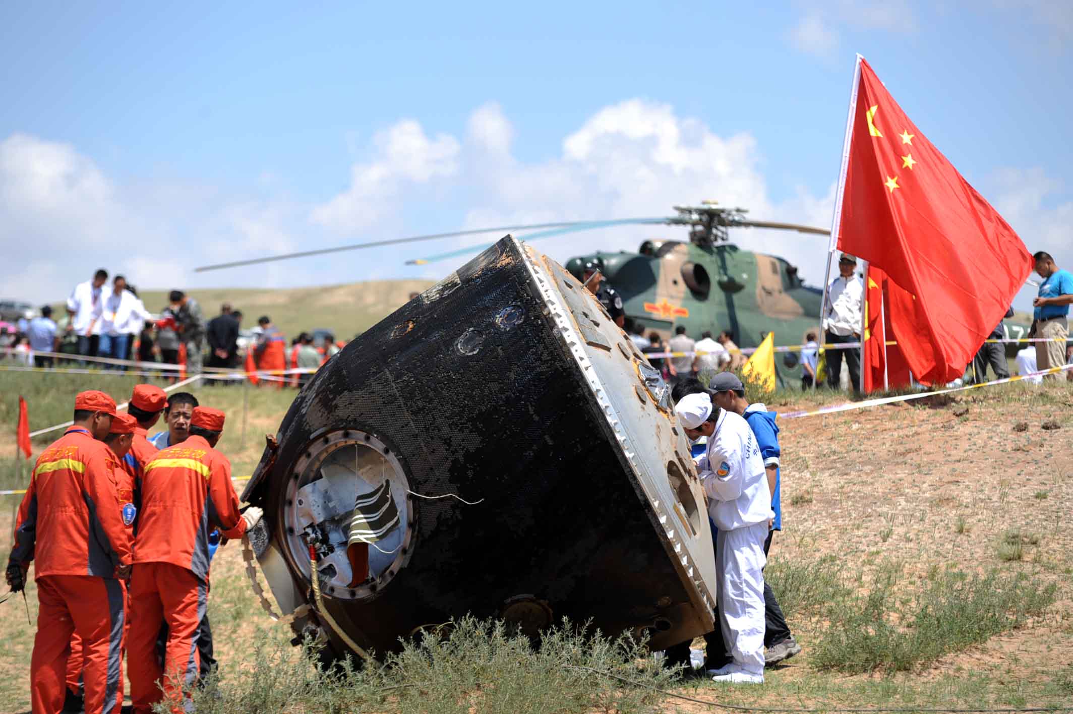 航天员出舱时不敢“下地走路”？他们长期呆在太空，身体怎么了？