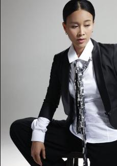 足球小子高峰,前国脚高峰和那英