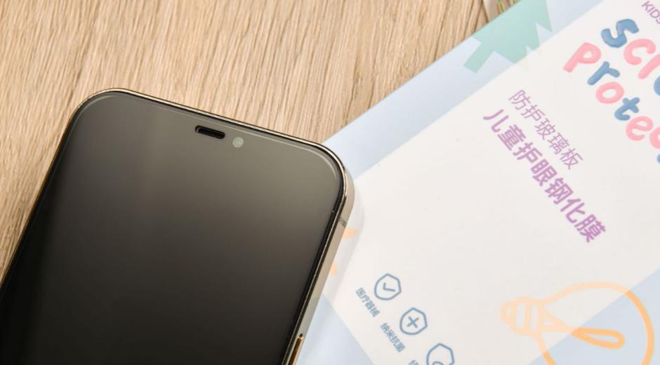 手机膜各种膜的优缺点,合理选择手机膜比你想象的更重要