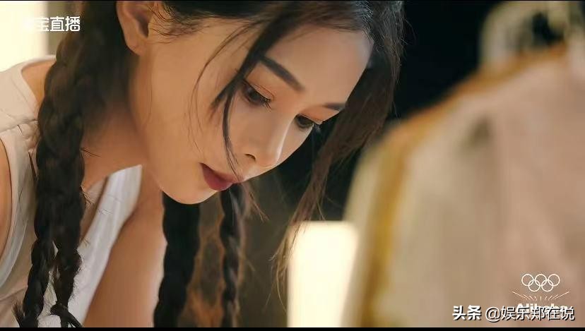 她是天猫服饰一姐,单场直播带货超2000万,粉丝叫她换装狂人