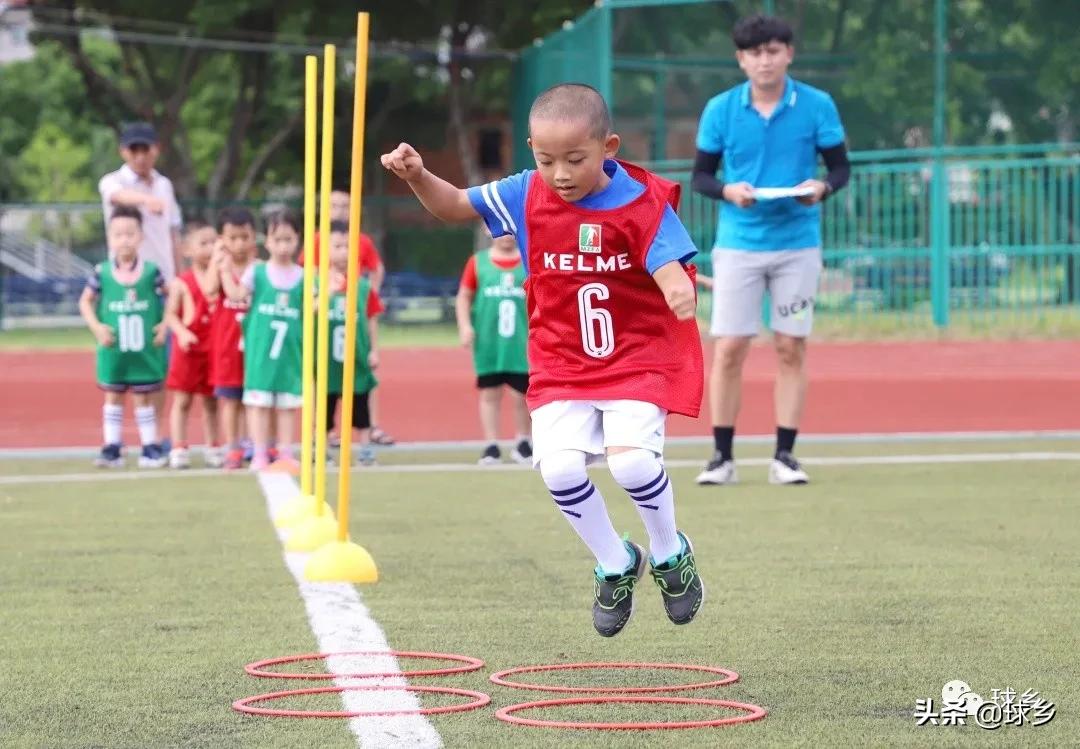 快乐足球记忆录,足球带给孩子们更多的快乐和成长