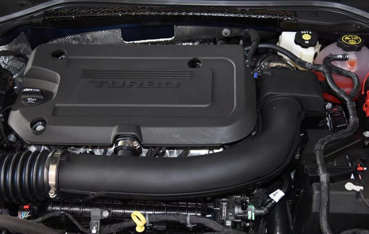 22款君越艾维亚沉浸式体验,君越艾维亚空间表现