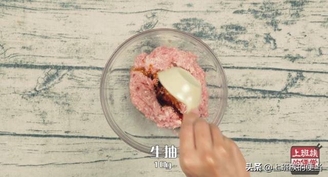 肉丸怎样做才外酥里嫩,肉丸怎样做嫩滑不柴