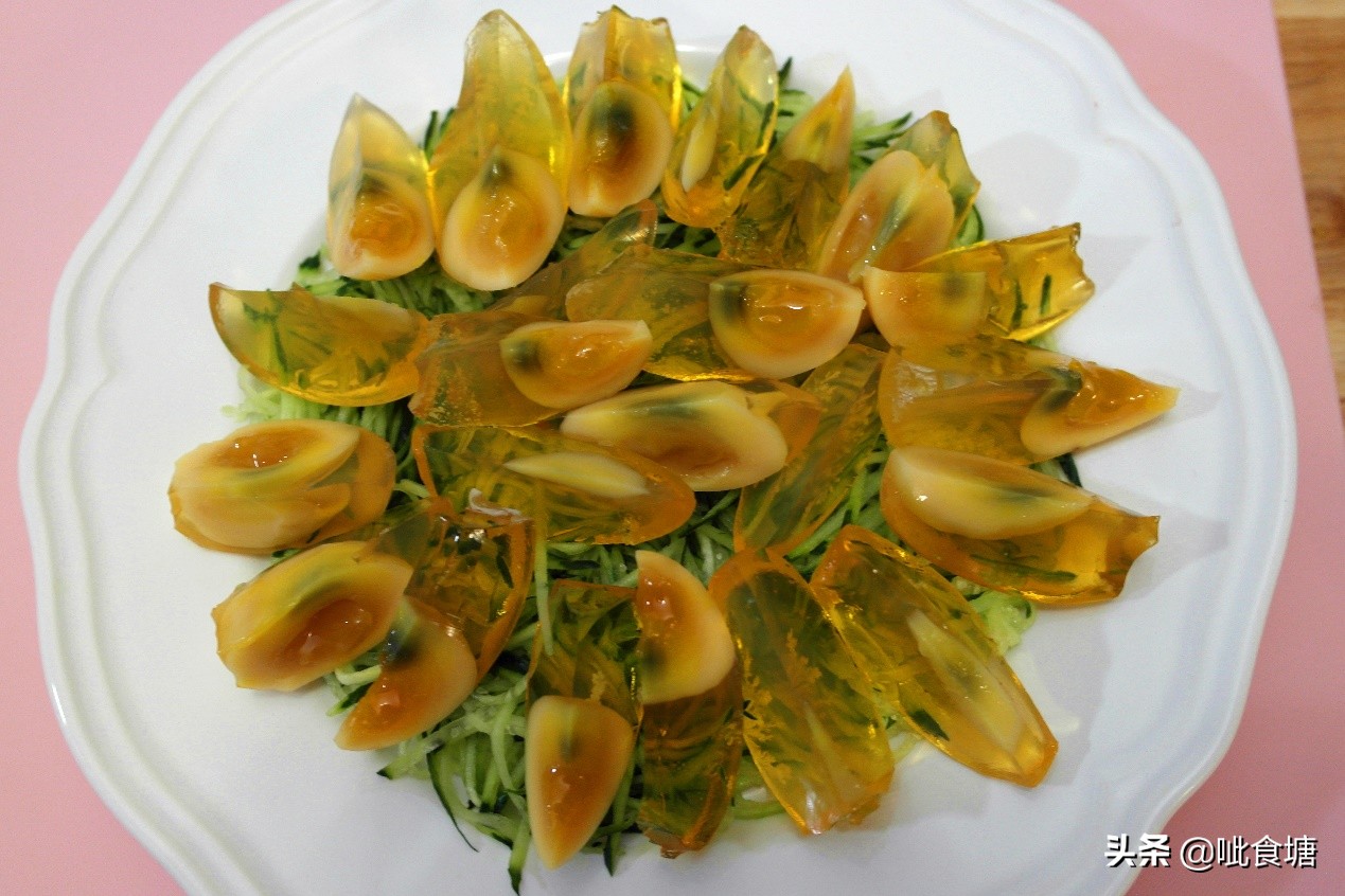 凉拌变蛋有腥臭味？加上这1步，好吃不臭，一吃就上瘾，超级下饭