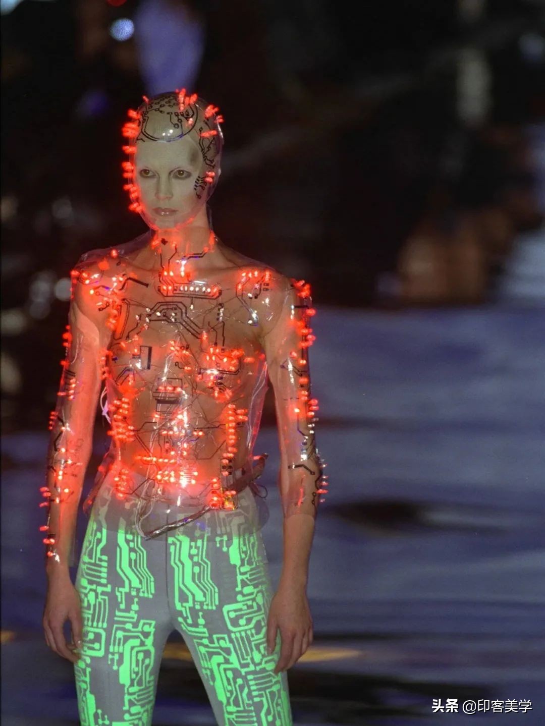 那时流行的杀马特造型,00年代的流行时尚杀马特