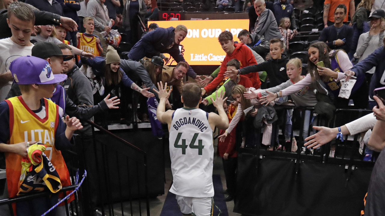 巴特勒伦纳德抢七绝杀,伦纳德15大名将